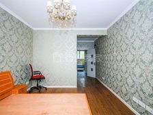 万邦都市花园五期二室二厅