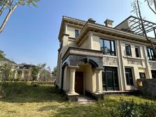 一线临双拼别墅,恒大四期新小区,现房大花园端户,安心出售!