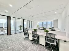 特价30元含税!精装带家具!双面采光3隔间16工位!拎包办公