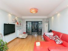 景观楼层 有产权车位 不靠马路 中间位置