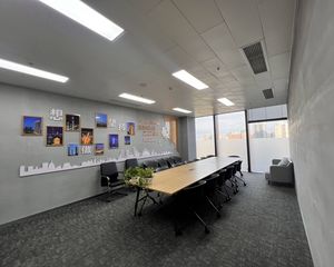 大望路地铁口现代城精装修南向邻世茂天阶正对电梯