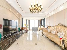 世茂石湖湾 北区一线湖景大平层 西边户 价格看中可以谈