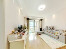 绿地东上海三期 126.22平3居 南向精装修 视野无遮挡!