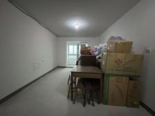 次新小区 一手动迁 纯毛坯 随意装修 价格可刀,随时看房