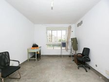 18号线+南北朝向+层楼采光好楼层