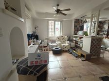 精装全送 低市场30 W 看房随时 电梯中高层 出门商业街