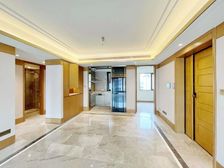 顶楼带双露台 全天无遮挡)让利同户型一百万 诚心急售无杂税