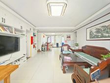 急售!真的是特合适啊!吉房出售!山景房!落地窗!颐馨苑检察官