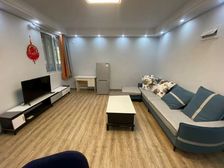 新临地铁 装修好 有电梯 满五 南北通透 出行方便