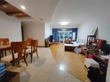 申地苑 125.77平3居 南北向精装修 着急出售