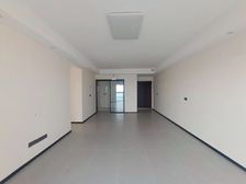 128万 带露台 华侨城云溪别院二期 三房