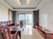 汇美豪庭 4室2厅 123.84平带平台100多平