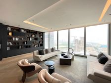 鹏润达300平 豪装带家私 近深圳湾壹号 双面采光 电梯口