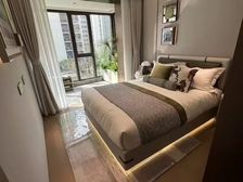 永旺东 洋房 带入户花园 全天采光 送系统窗 中央空调