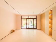 双气,比她装修好的贵太多,350万装修一天没住,