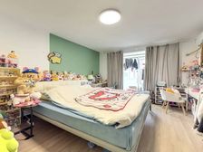 绿洲公寓 新装修,双南两房,税费少,景观楼层