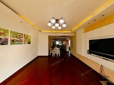 轻轨口 胥江华庭 · 2室 ·电梯房 中间楼层 诚心卖