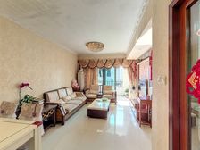 金逸豪庭中间楼层2房 保养好 居住安静