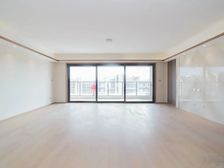 公园旁 熙华府 小高层 房东外地工作 诚心出 已经亏本几十个