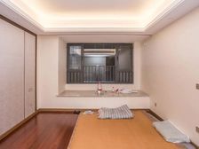 旭辉铂悦天宁 房东出国 诚心出 中上楼层 采光刺眼 价格可刀