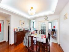 两南一北飞机户型啊,双阳台看小区花园,价格能谈能谈