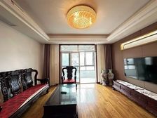 恒盛大三房,凤凰楼层,中心位置,近恒贤崇实,出门地铁,送车位