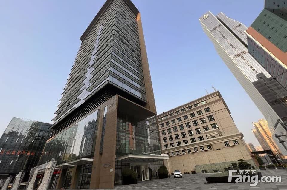 笋岗物资置地大厦整层复式结构100元就可拥有halo广场旁