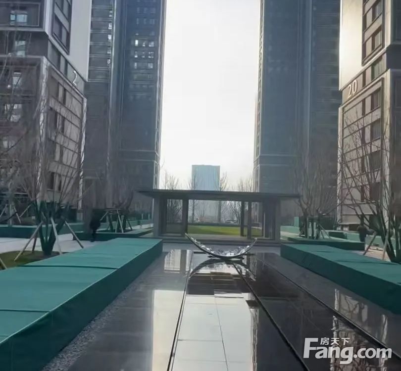 小区相关图