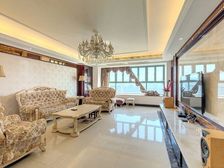 世纪新城一期A区 4室2厅 216平