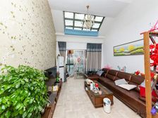 调高4.5米,送面积,花园位置,南北通透,看房随时,看中好谈