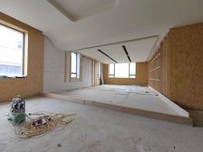 奥体旁 山景双拼别墅 南入户 带院300平