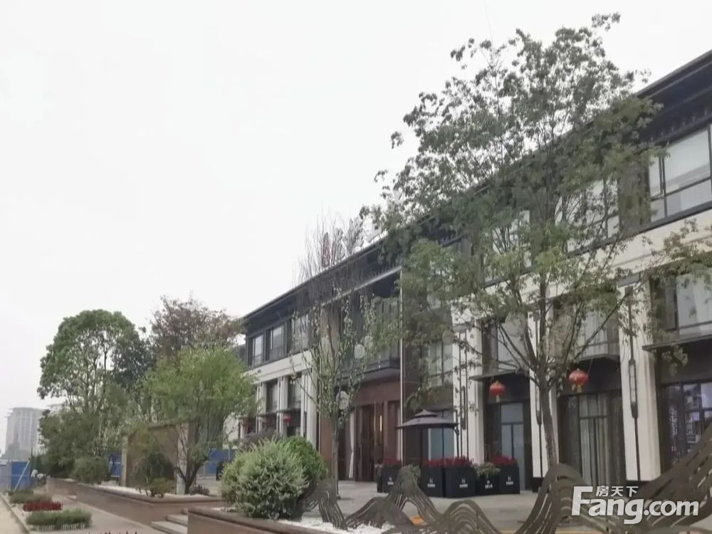 小区相关图