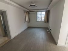 刚需商品房 双南两房 送院子20平 业主诚售