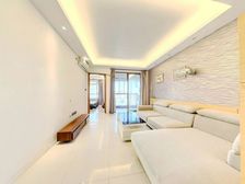 09年品质明星小区,带产权车位,欢乐颂取景地,满五V一