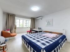 真实在售|地铁口|小区中庭位置 中间楼层 边套全明 装修干净