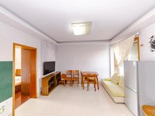 香城花园 刚需小户 边户两房 房东保养好 看房约