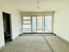 安亭新镇赋苑 139平3居 南北向毛坯