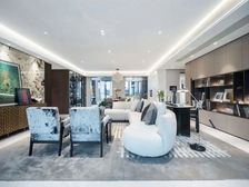 长郡双语 金融中心江景大平层 正地铁口