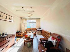 保真,3室2厅,客厅朝阳,户型好,145万,出门地铁。