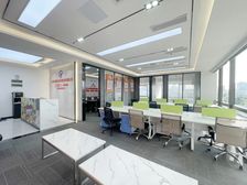 地铁口国贸国际旁华凯广场,精装写字楼设备设备,拎包可办公