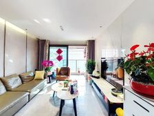 前海壹方中心129平3房 双龙抱珠户型 高层看整个花园