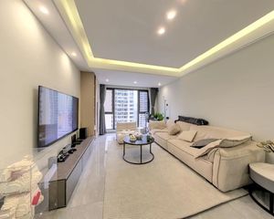 次新地铁口 自住三房 拎包入住 诚心卖