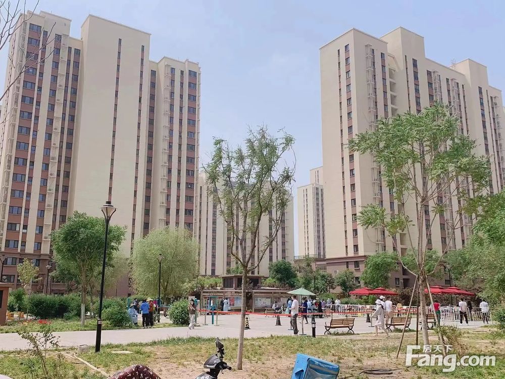 小区相关图