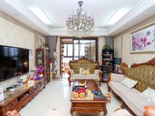 带车位 双大阳台,满5年,养护新 有地暖 居住舒适