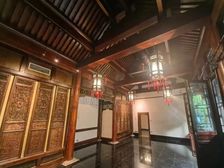 南锣鼓巷主胡同 标准正座二进四合院