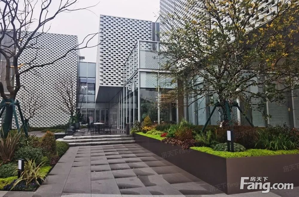 小区相关图
