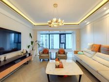 尚海湾豪庭三期 4室2厅 218平