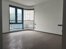 万科品质次新正规三房低楼层 新风地暖全配 大生活阳台