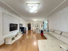 东方曼哈顿二期 东南视野开阔 阳光充裕 通风佳!送车位!