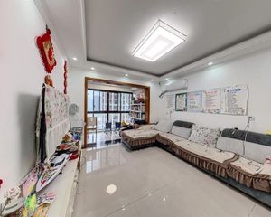 居家 陪读天然氧吧小区,配套成熟。